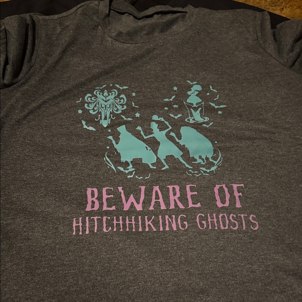 Gray Haunted Mansion T-Shirt with Hitchhiking Ghost Print